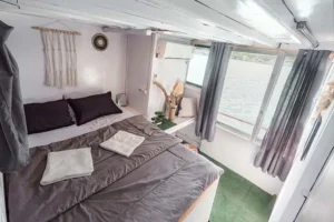 double bed standard boat