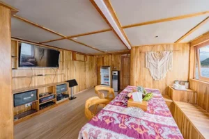 dinning room indoor