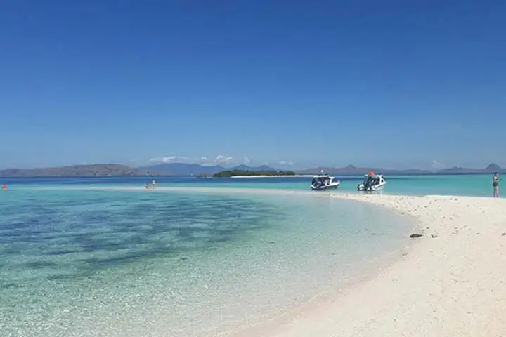 komodo island tour: Taka Makasar