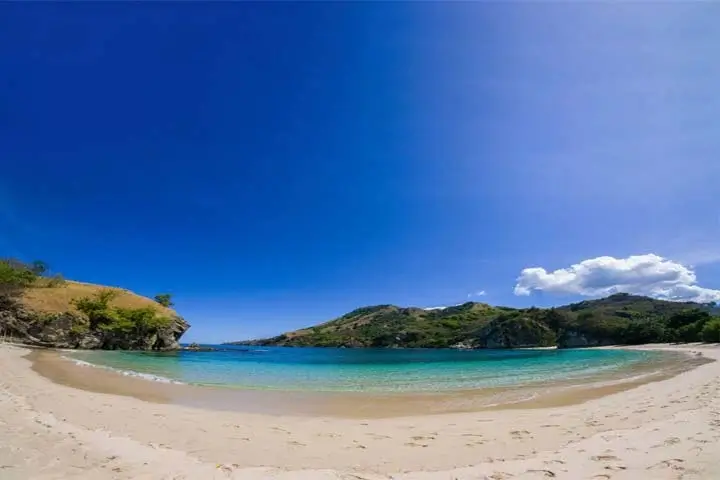 east flores tour